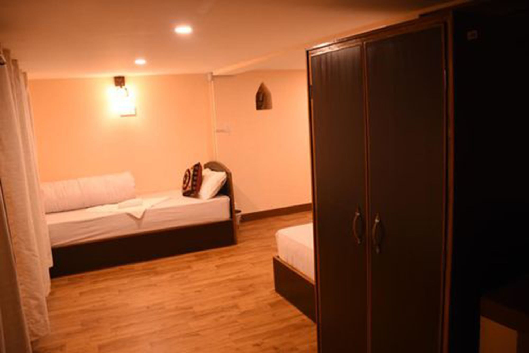 Subha Guest House Бактапур Екстериор снимка